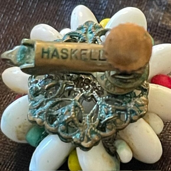 Miriam Haskell Signed 1940's Glass Flower Cluster Screw Back Clip On Earrings - Picture 5 of 10